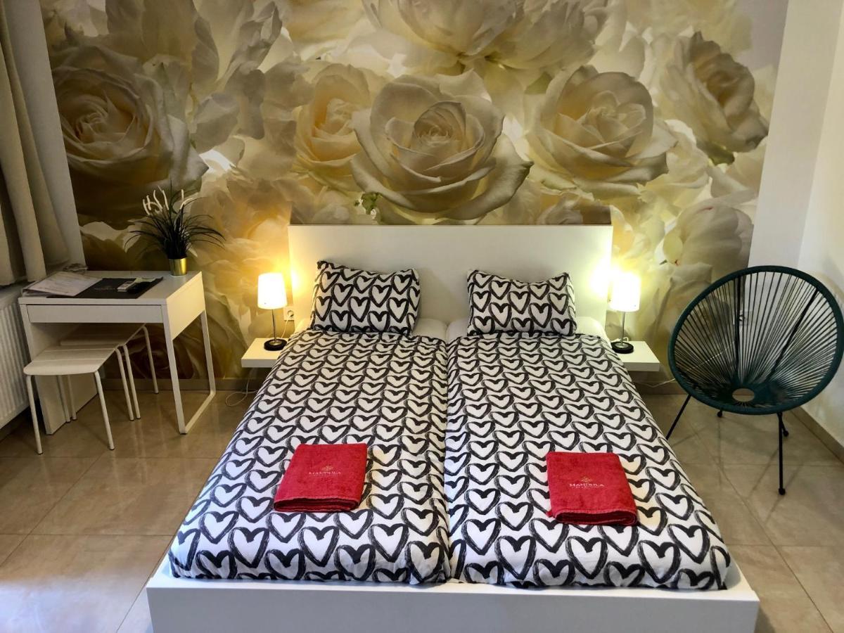 Mandula Apartman Cegléd Buitenkant foto