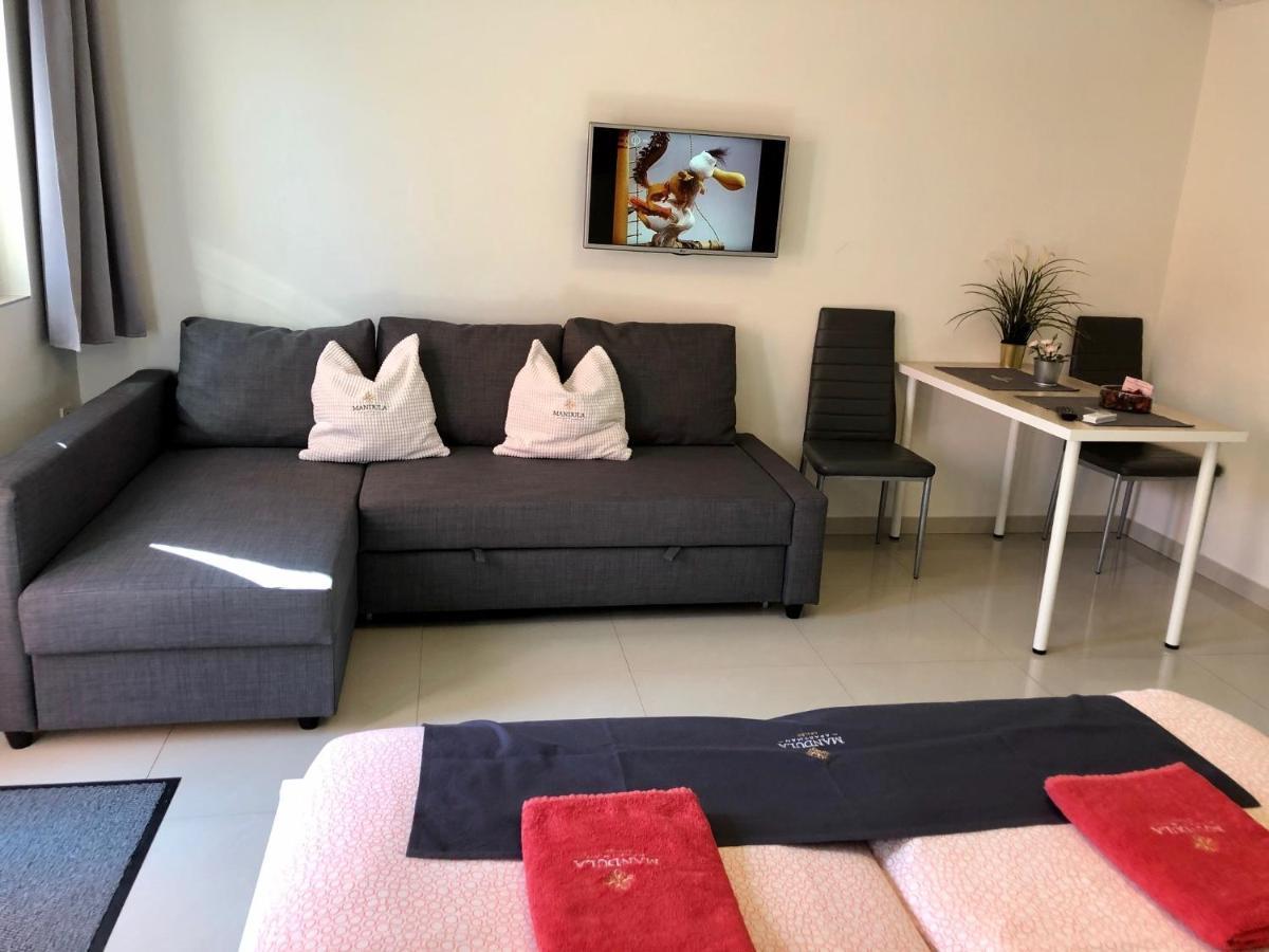 Mandula Apartman Cegléd Buitenkant foto